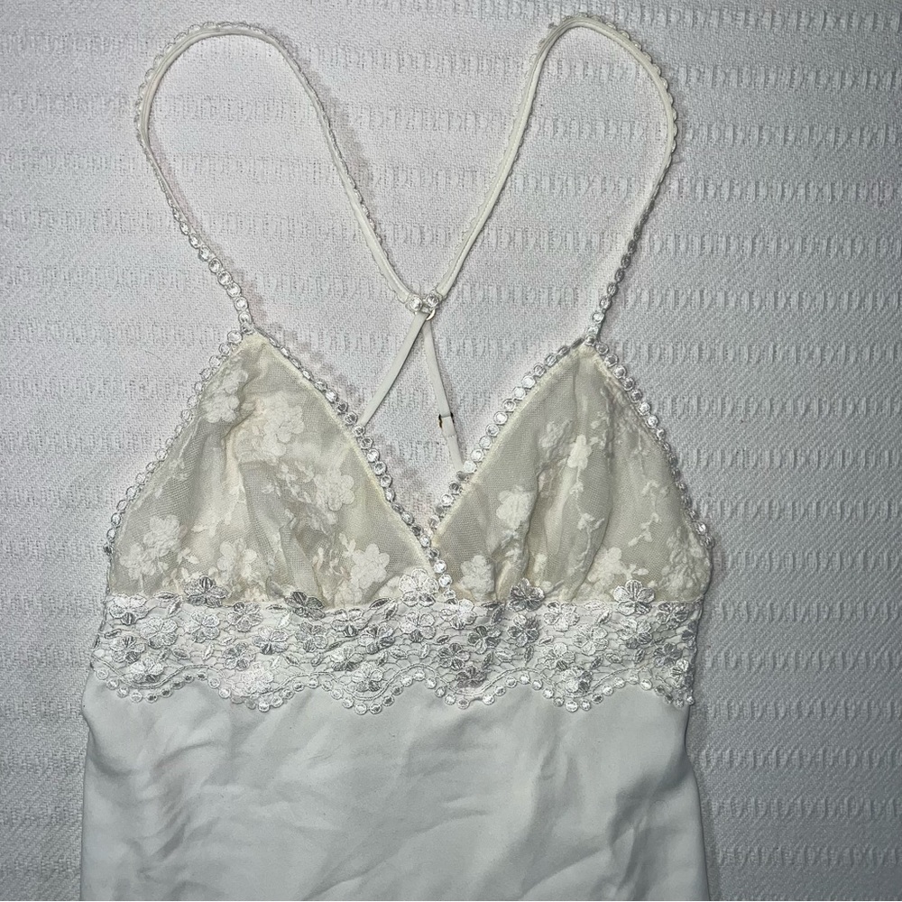 Flora Nikrooz Womens Embroidered Satin Chemise Slip Dress XS Bridal Coquette - Picture 3 of 8